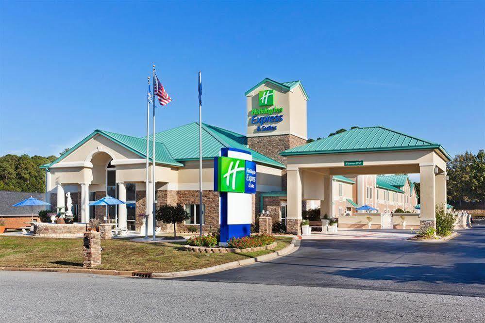 Comfort Inn & Suites Greenwood Near University Экстерьер фото
